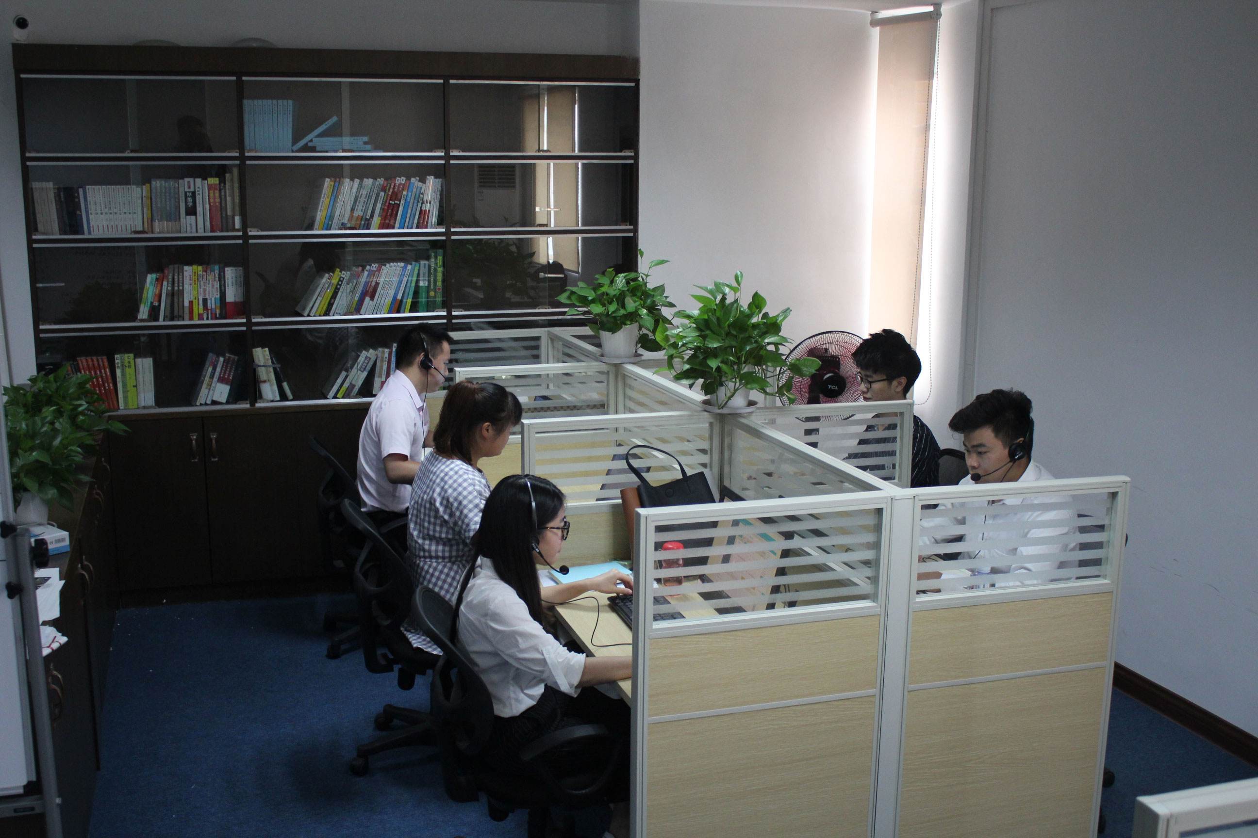 用友电销卡办理